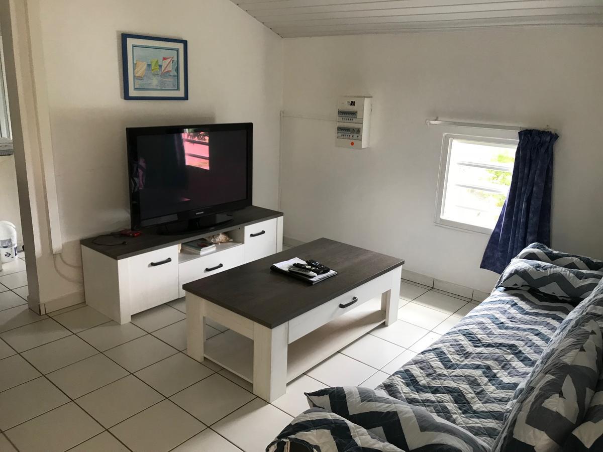 Aparthotel Les Creolines Sainte-Luce Exterior foto